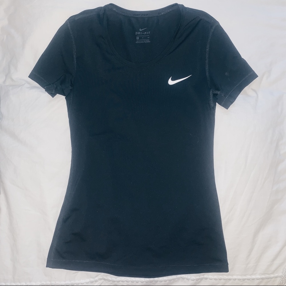 Nike Dri-Fit Tee - Picture 2 of 3
